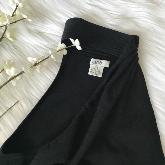 Sold ! Cache ✨ Black Choker Sleeveless Tank Top - Picture 2 of 4